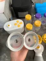 Bộ máy hút sữa điện đôi Medela pump in style max flow bản đầy đủ (kèm phễu silicone Mamachoice & mini pum, tặng kèm túi trữ sữa và bình trữ sữa) - Ảnh 8