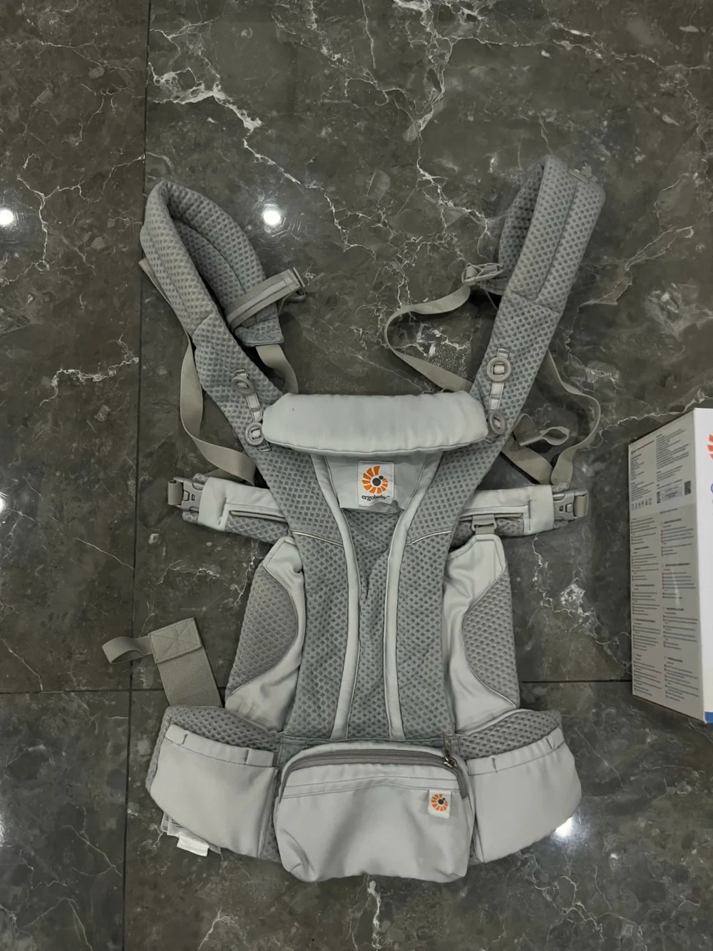 Địu Ergo baby Omni Breeze màu xám nhạt 0-4 tuổi (còn box) - Ảnh 9