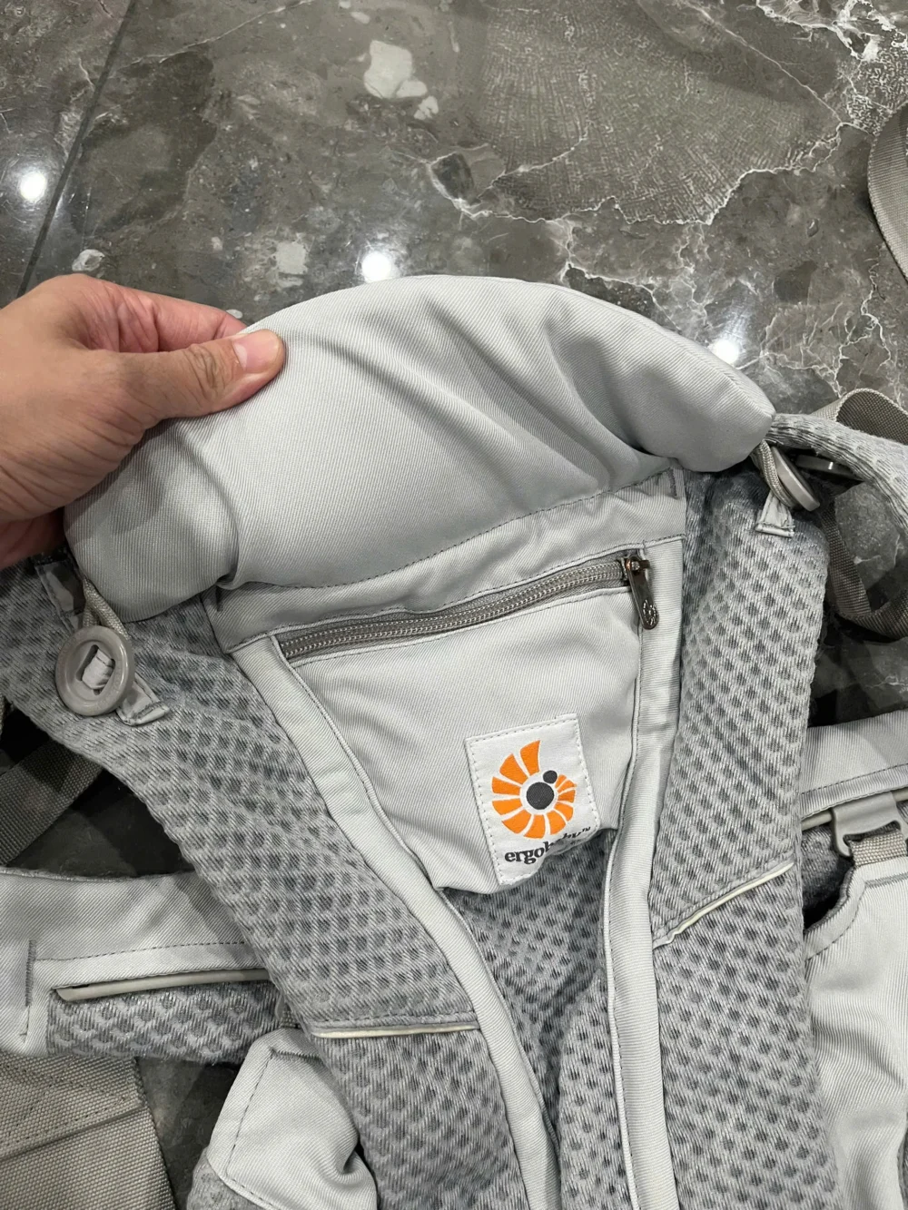 Địu Ergo baby Omni Breeze màu xám nhạt 0-4 tuổi (còn box) - Ảnh 15