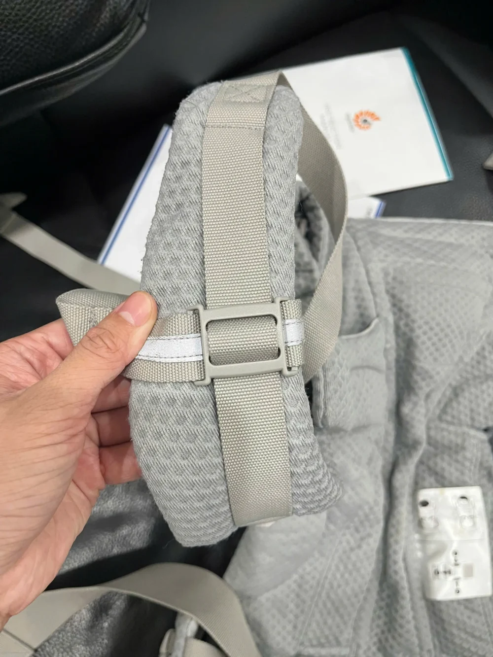 Địu Ergo baby Omni Breeze màu xám nhạt 0-4 tuổi (no box) - Ảnh 7