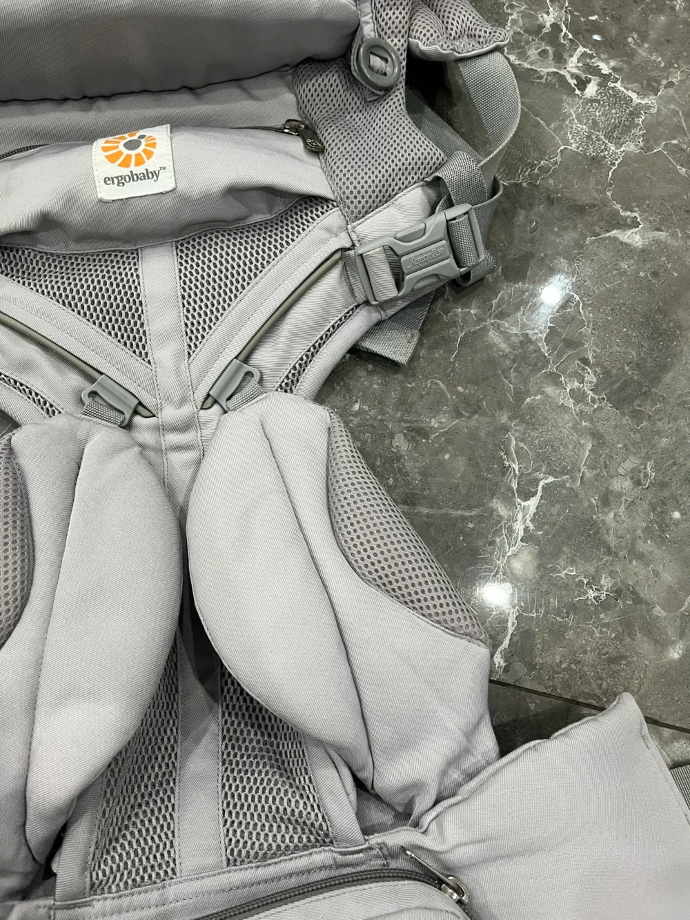 Địu Ergo baby Omni 360 cool air mesh màu xám nhạt 0-4 tuổi (no box cắt tag) - Ảnh 14