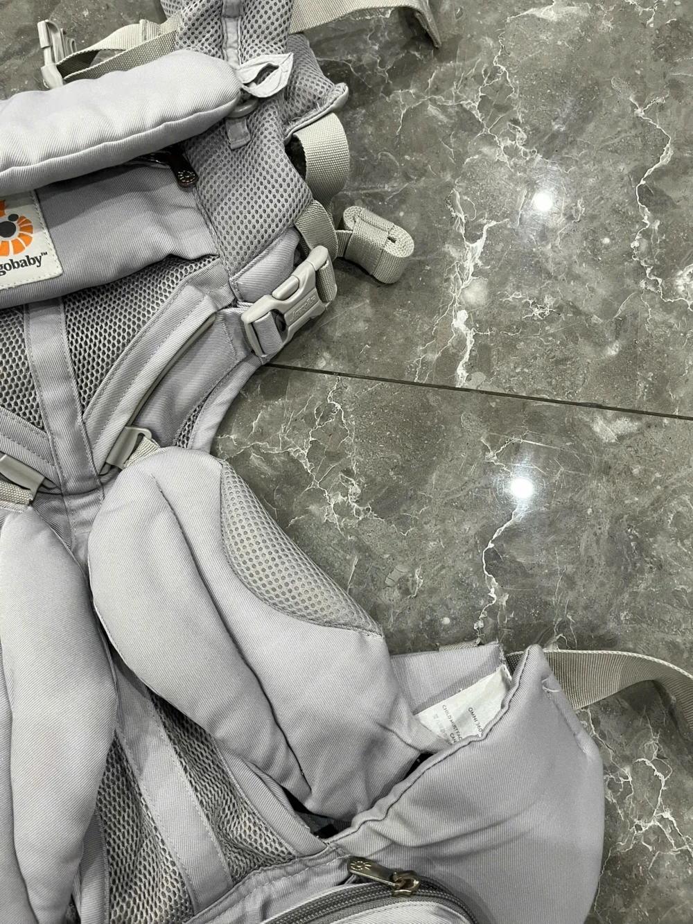 Địu Ergo baby Omni 360 cool air mesh màu xám nhạt 0-4 tuổi (no box) - Ảnh 14