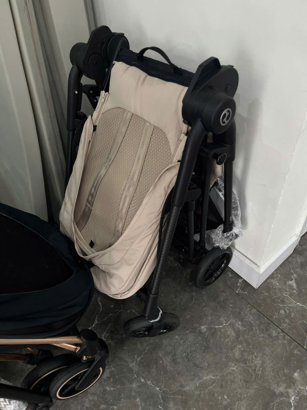 Xe đẩy Cybex Melio 3 carbon almond beige 2025 - Ảnh 4
