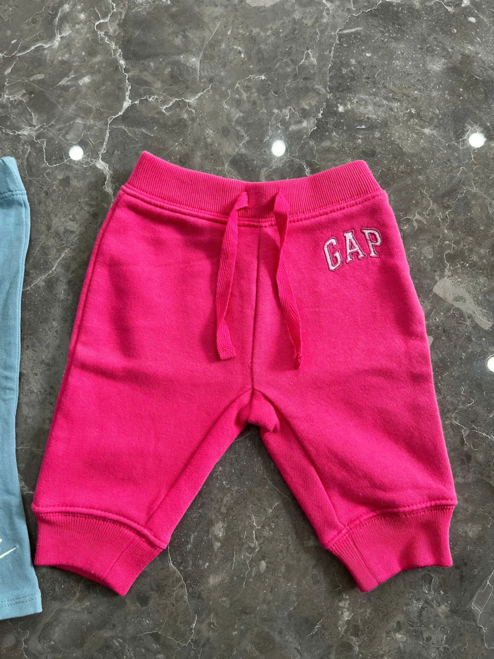 Set 2 quần cho bé gái Nike & Gap baby (sơ sinh đến 3 tháng) - Ảnh 7