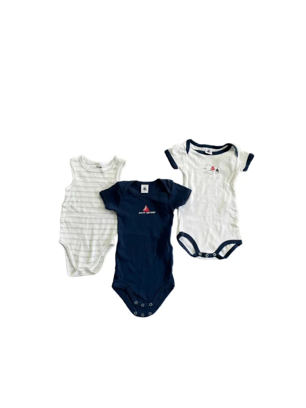 Set 3 bodysuit cho bé mix brand Petit Bateau & Kiabi (6 đến 9 tháng)