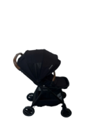 Xe đẩy Nuna triv màu đen khung đen 0-4 tuổi tối đa 22kg