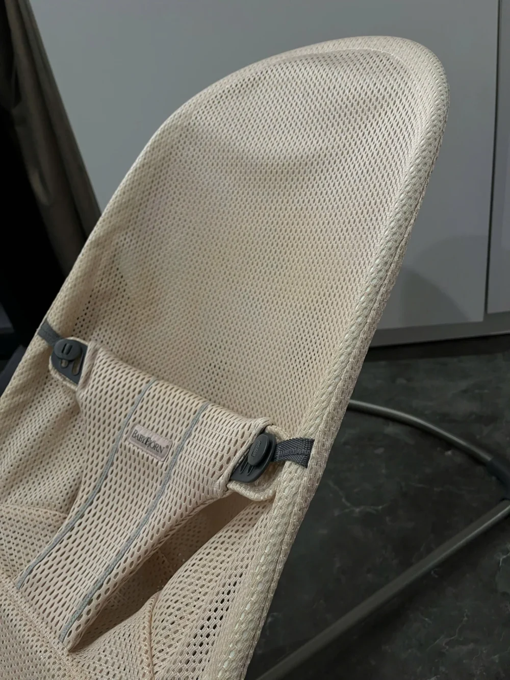Ghế rung Baby Bjorn màu hồng nhạt (còn box) - Ảnh 6