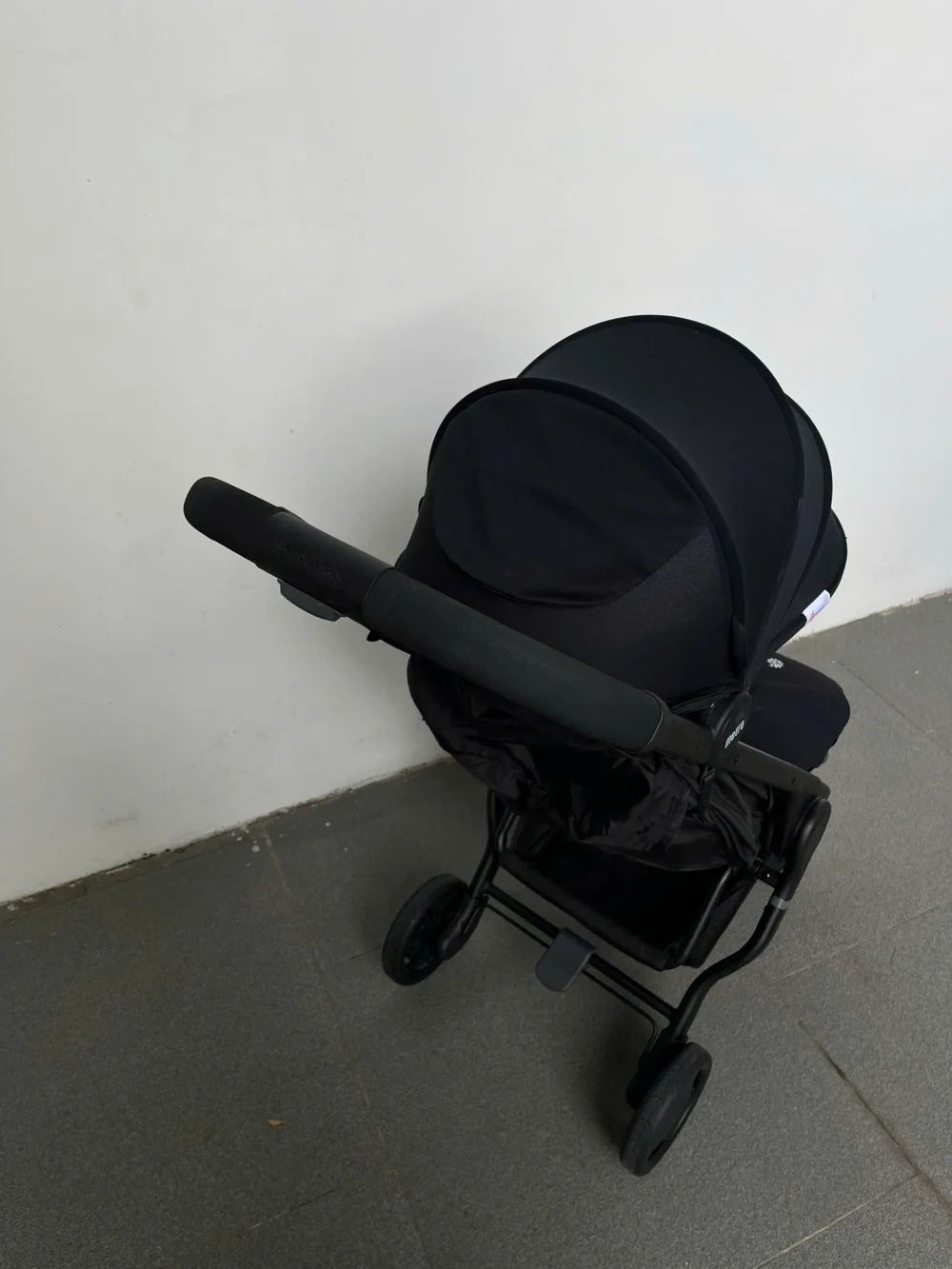 Xe đẩy Ergo metro+ màu đen (kèm túi đựng và mái che thay thế) 0-4 tuổi tối đa 20kg - Ảnh 18