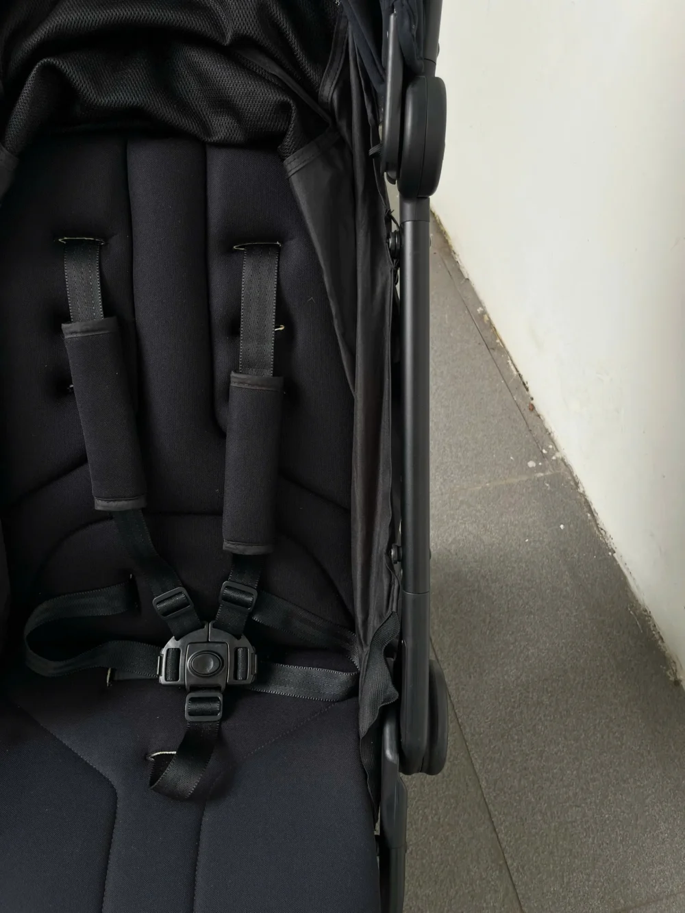 Xe đẩy Ergo metro+ màu đen (kèm túi đựng và mái che thay thế) 0-4 tuổi tối đa 20kg - Ảnh 25