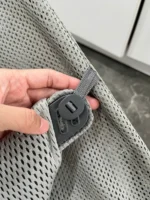 Ghế rung Baby Bjorn vải air mesh màu xám nhạt kèm thanh đồ chơi (no box) 0- 18 tháng tối đa 13kg - Ảnh 17