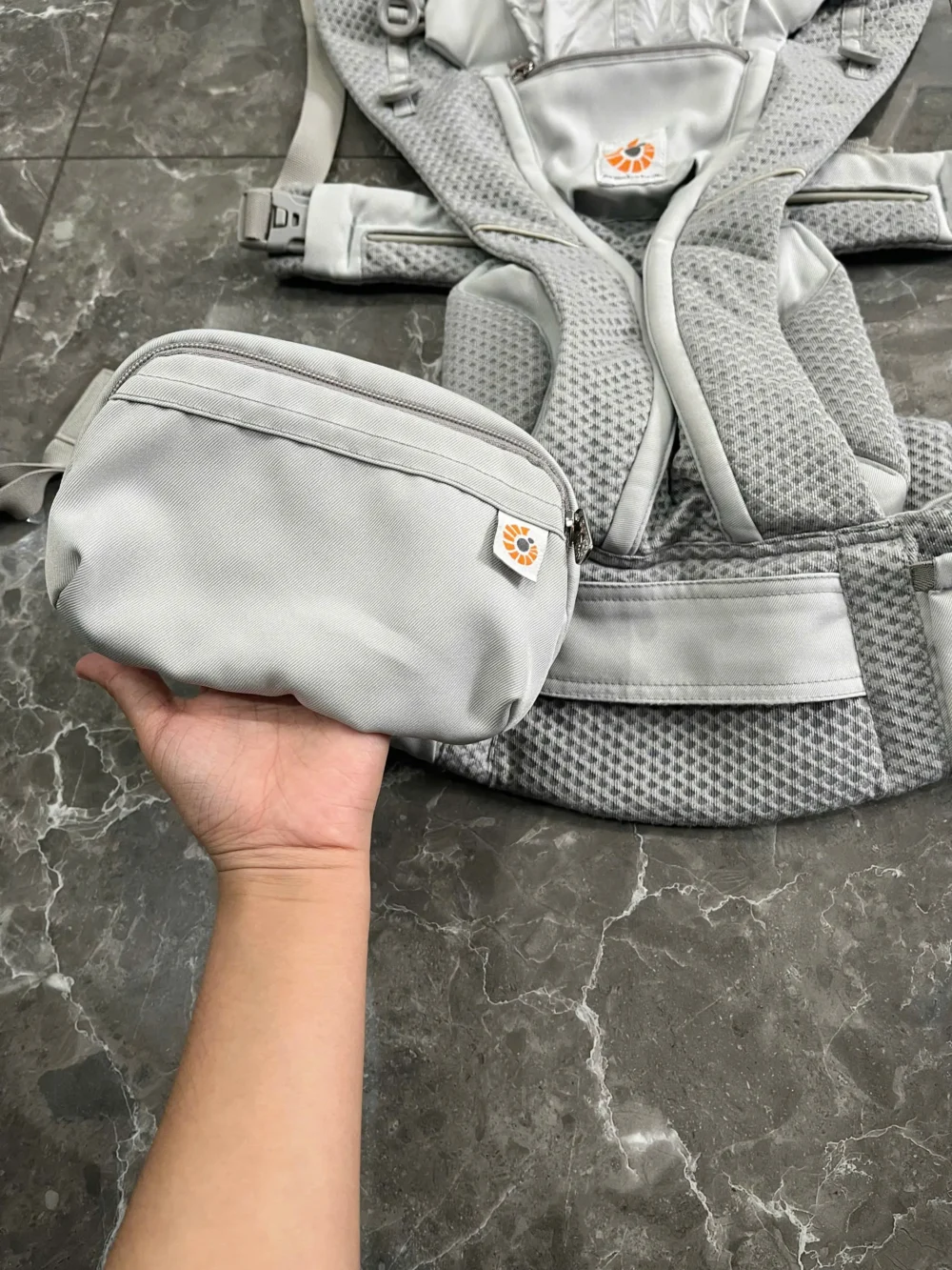 Địu Ergo baby Omni Breeze màu xám nhạt (no box) 0-4 tuổi tối đa 22kg - Ảnh 12