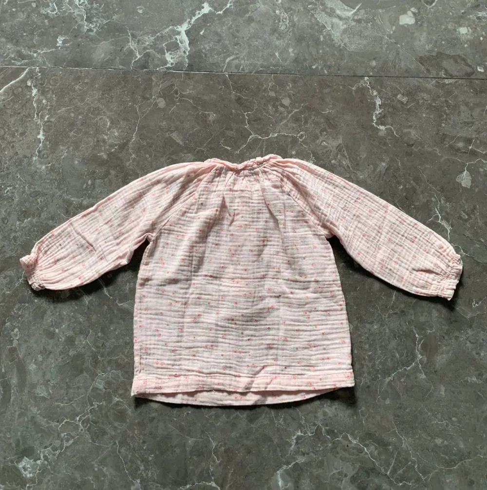 Set bộ đồ hồng nhạt vintage vải muslin cao cấp Albetta (12 đến 18 tháng) - Ảnh 4