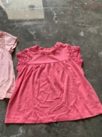 Set 2 áo thun phối ren hoa cho bé gái màu hồng Mothercare (3 đến 4 tuổi) - Ảnh 9