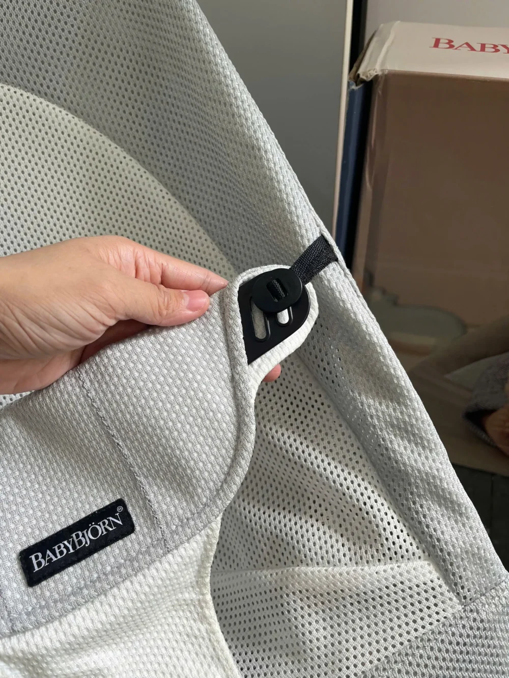 Ghế rung Baby Bjorn vải air mesh màu xám trắng (còn box & dustbag) 0-18M tối đa 13kg - Ảnh 12