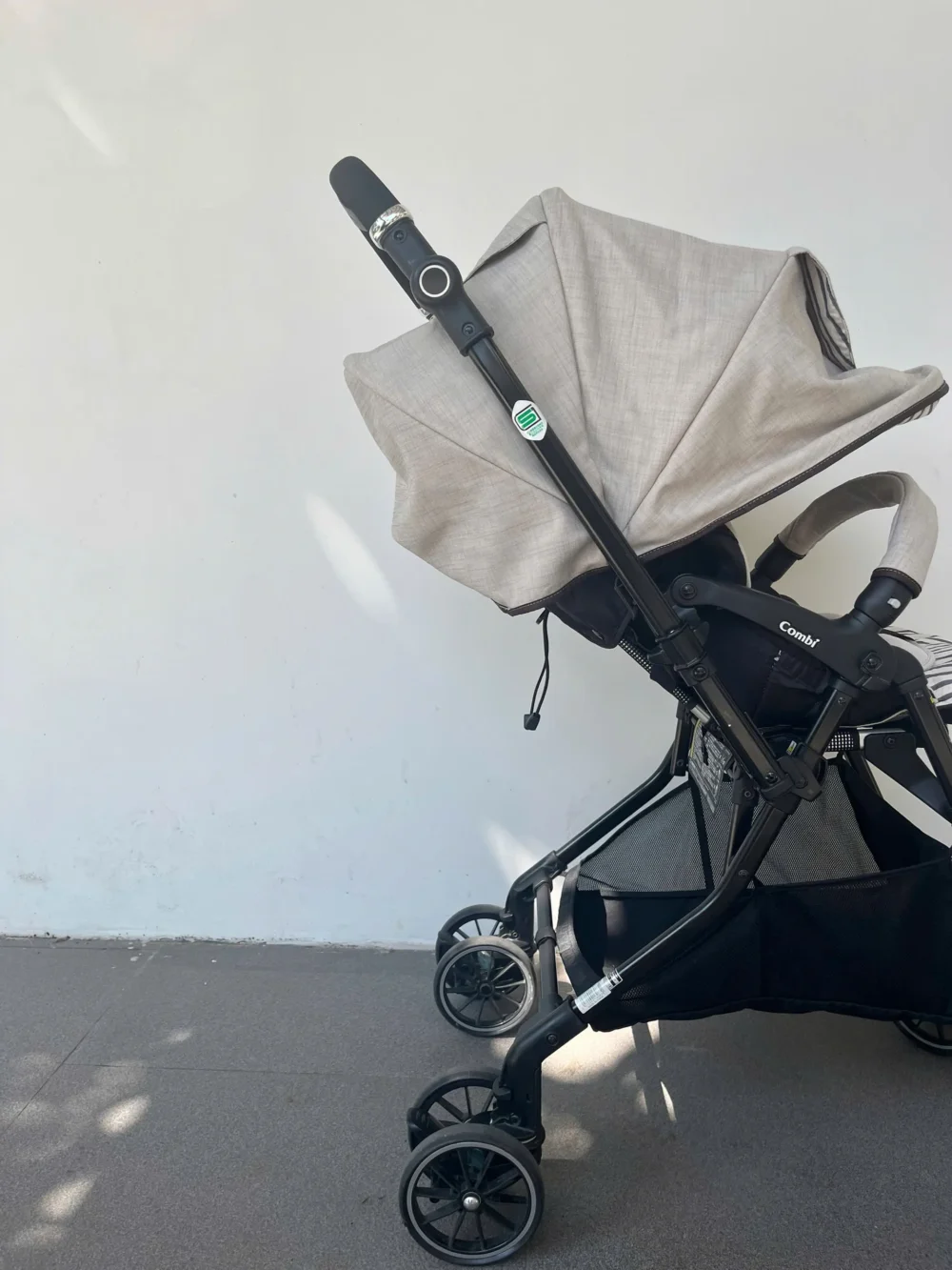 Xe đẩy Combi Sugocal Compact (màu be) 0-3 tuổi tối đa 15kg - Ảnh 13
