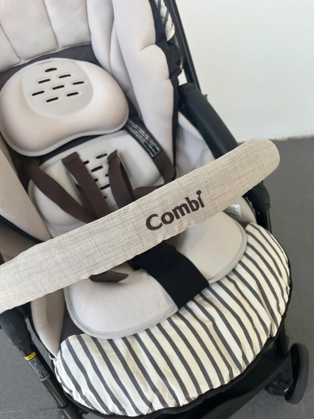 Xe đẩy Combi Sugocal Compact (màu be) 0-3 tuổi tối đa 15kg - Ảnh 23
