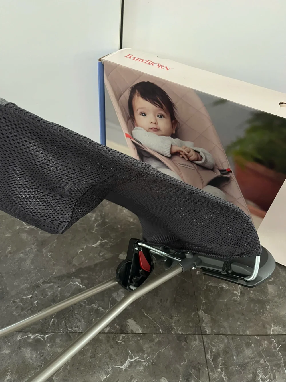 Ghế rung Baby Bjorn vải air mesh màu đen xám (còn box) 0-18M tối đa 13kg - Ảnh 18