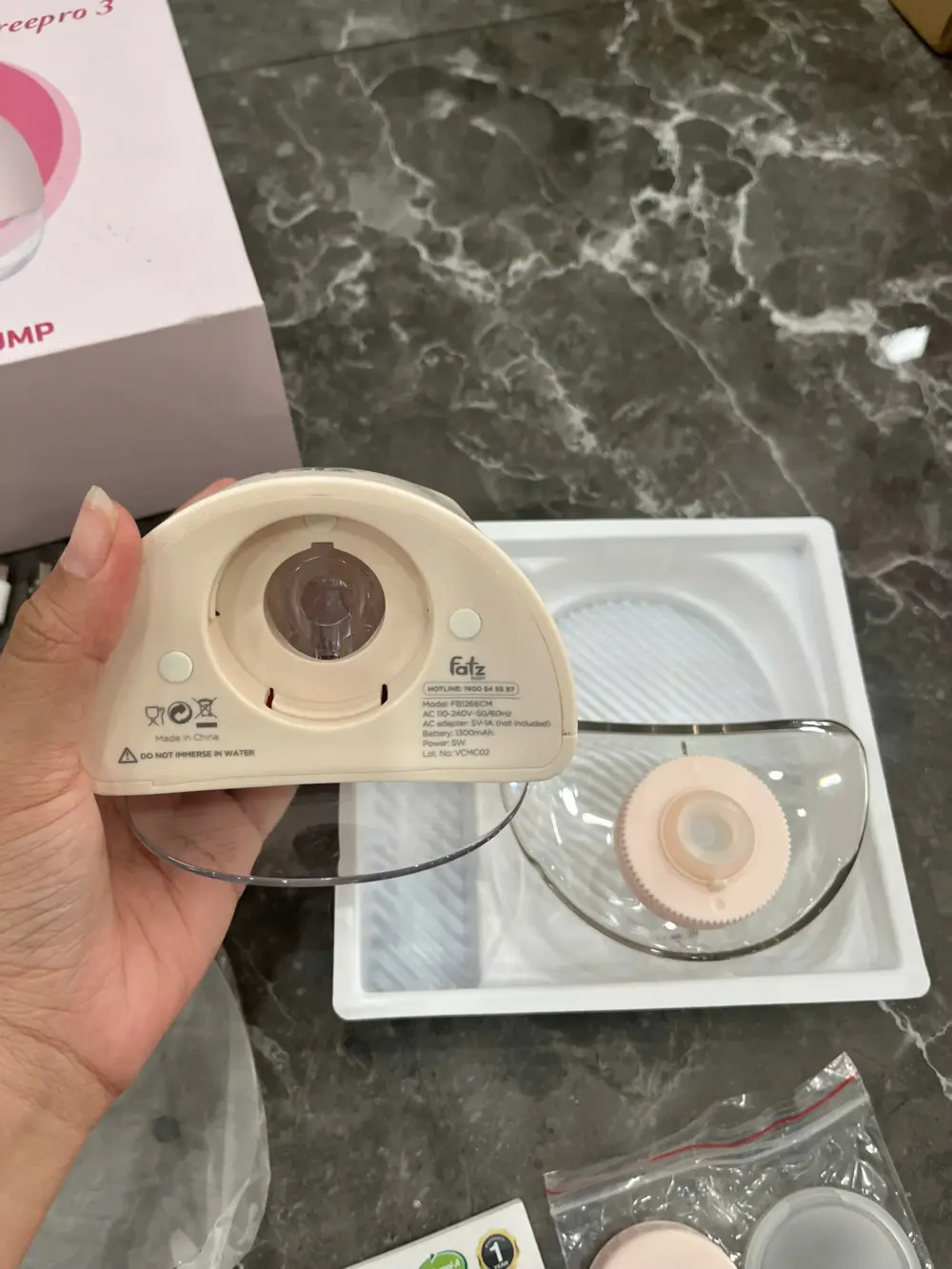 Máy hút sữa rảnh tay không dây Fatz Freepro 3, máy đôi ( tặng kèm 2 bình trữ sữa Fatz) - Ảnh 20