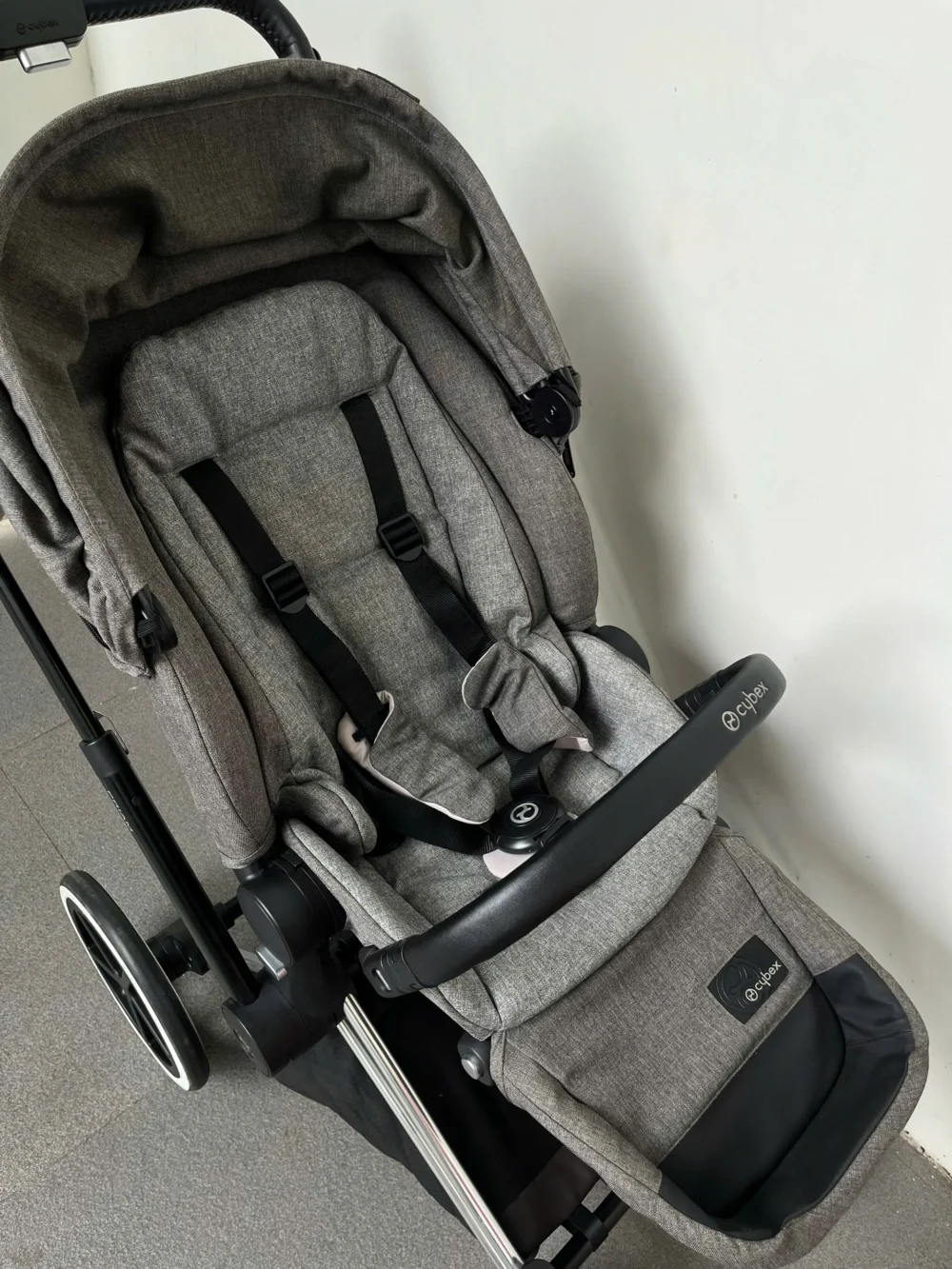 Xe đẩy Cybex priam (màu xám khung silver) - Ảnh 16