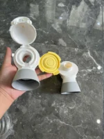 Máy hút sữa Medela Pump In Style Max Flow tặng kèm áo hút sữa (full box) - Ảnh 12
