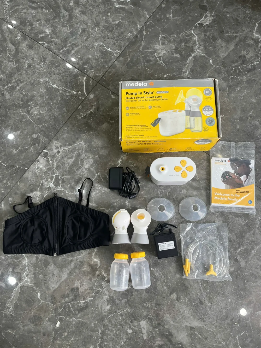 Máy hút sữa Medela Pump In Style Max Flow tặng kèm áo hút sữa (full box) - Ảnh 16