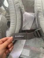 Địu BabyBjorn Harmony màu xám nhạt tặng kèm yếm địu của hãng (no box) - Ảnh 10