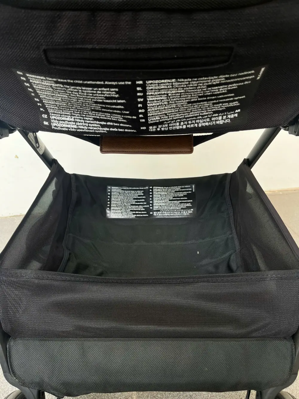 Xe đẩy Nuna triv màu đen khung đen 0-4 tuổi tối đa 22kg - Ảnh 7