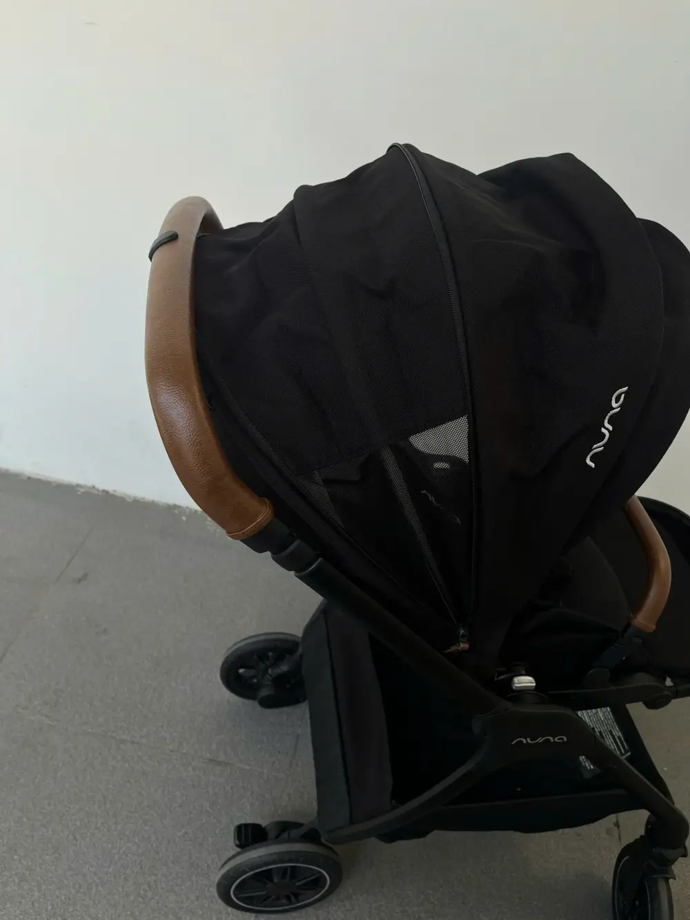 Xe đẩy Nuna triv màu đen khung đen 0-4 tuổi tối đa 22kg - Ảnh 9