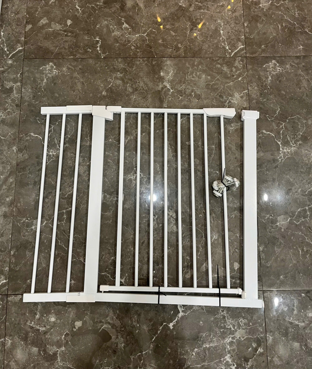 Thanh chắn cửa/cầu thang không cần khoan lỗ trên tường KT 97x75cm (mới 100%) - Ảnh 5