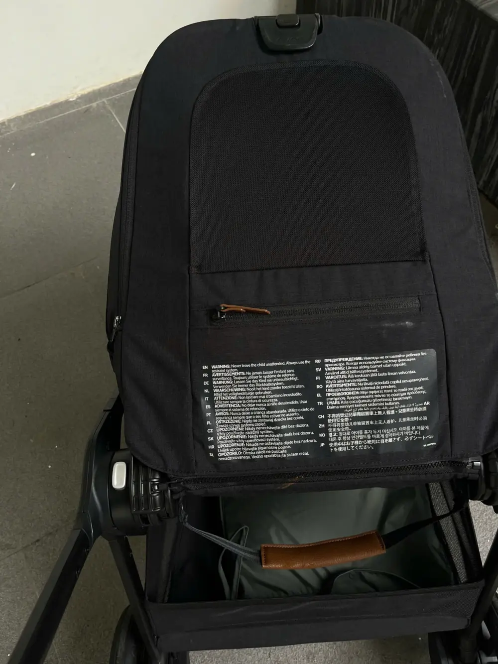 Xe đẩy Nuna triv Next màu đen khung đen (tặng kèm áo mưa hãng) - Ảnh 11