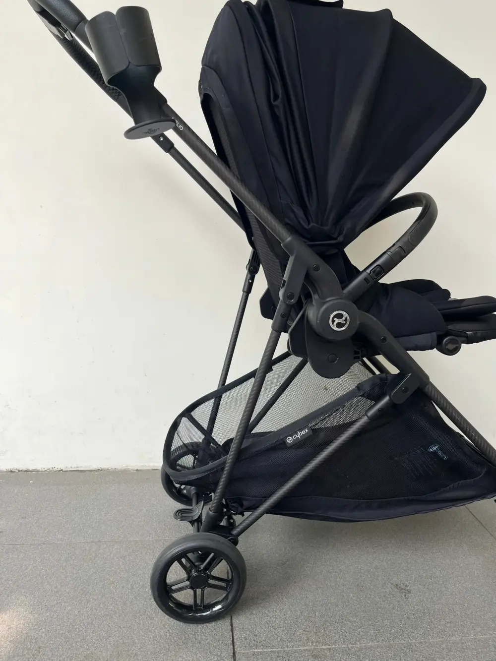 Xe đẩy Cybex Melio carbon 2025 tặng kèm cup holder cybex (full black) 0-3 tuổi tối đa 15kg - Ảnh 2