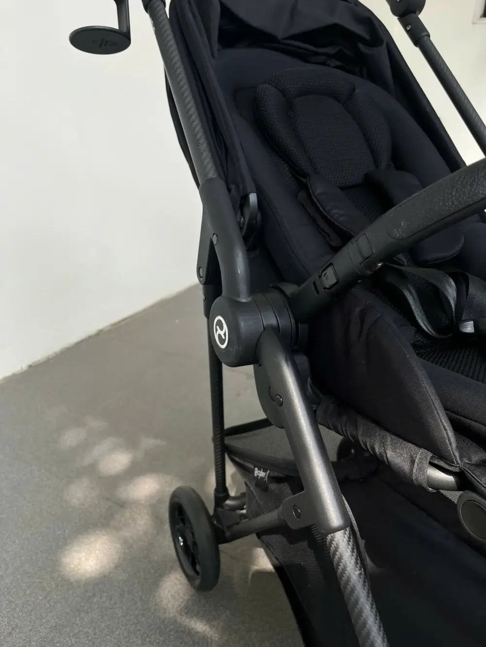 Xe đẩy Cybex Melio carbon 2025 tặng kèm cup holder cybex (full black) 0-3 tuổi tối đa 15kg - Ảnh 25