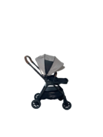 Xe đẩy Nuna triv (màu đen khung đen) 0-4 tuổi tối đa 22kg