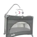 Giường cũi trẻ em Joie Kubbie Sleep Foggy Gray (tặng kèm thanh đồ chơi treo cũi)