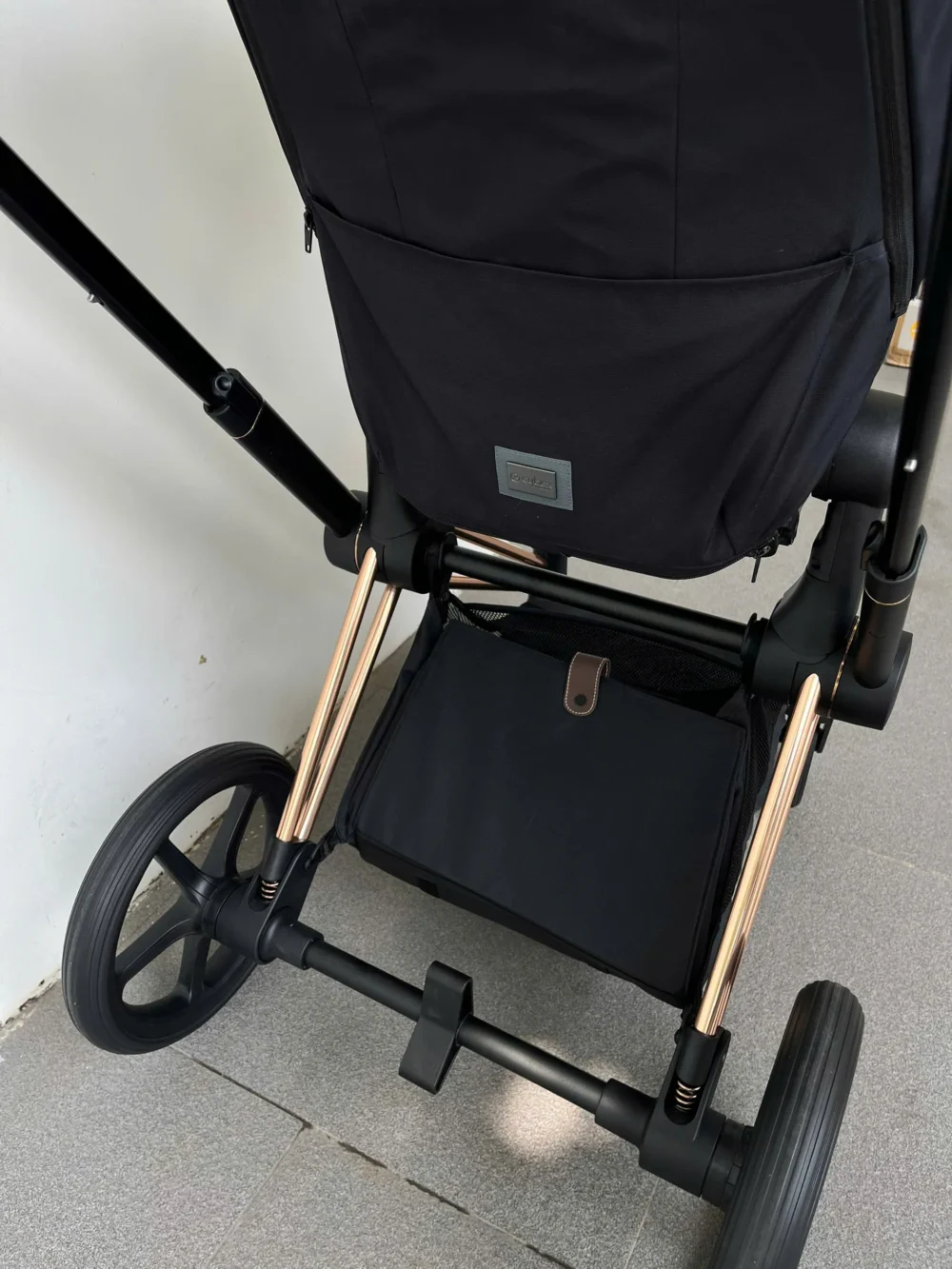Xe đẩy Cybex priam màu đen khung rose gold (còn box seat pack) - Ảnh 23