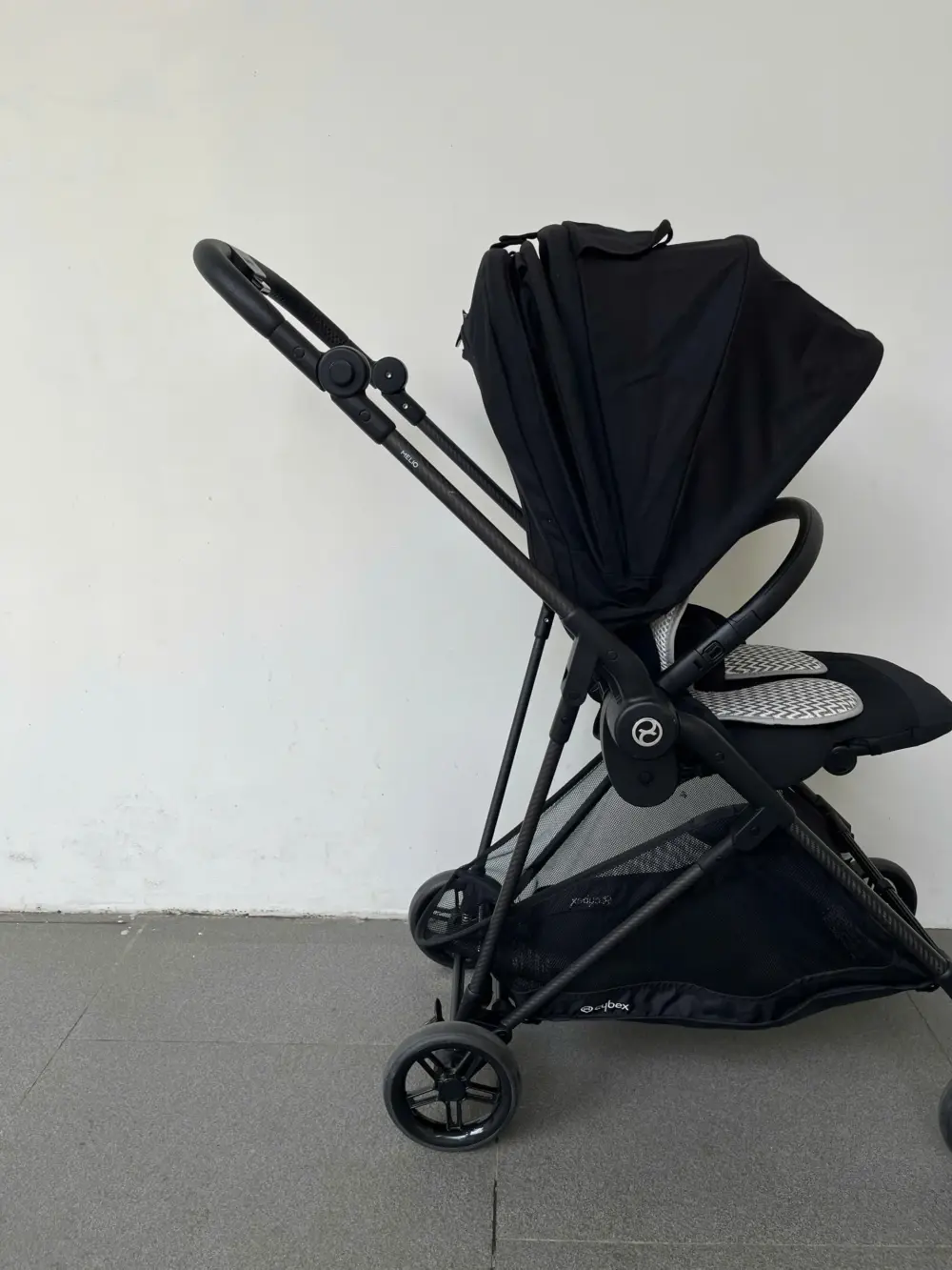 Xe đẩy Cybex Melio carbon màu full đen (tặng kèm đệm lót nằm xe đẩy Kate mesh thoáng mát) - Ảnh 20