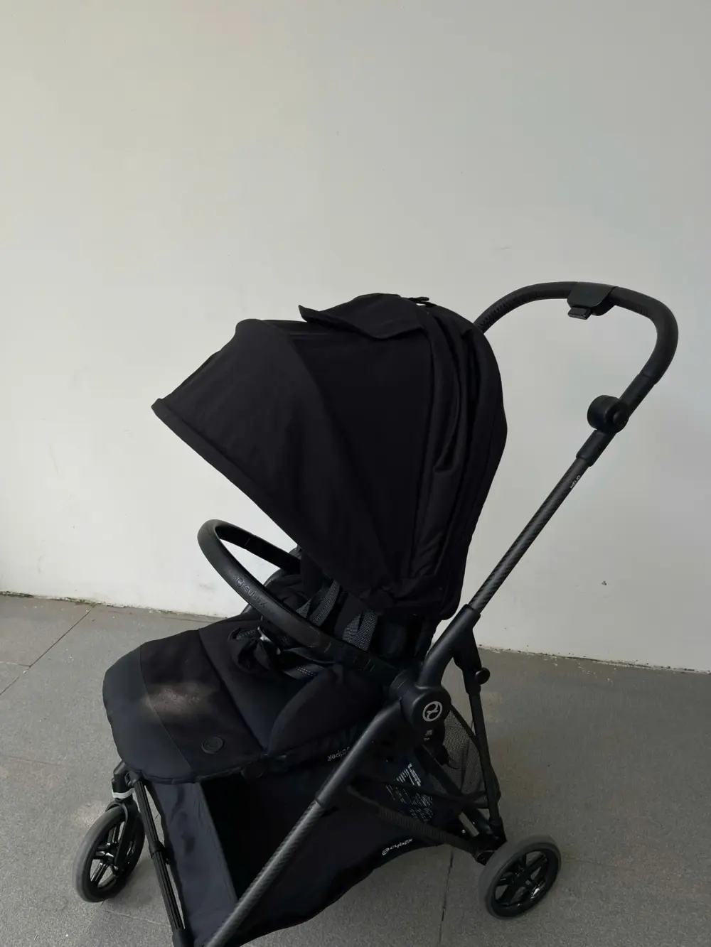 Xe đẩy Cybex Melio carbon màu full đen (tặng kèm đệm lót nằm xe đẩy Kate mesh thoáng mát) - Ảnh 12