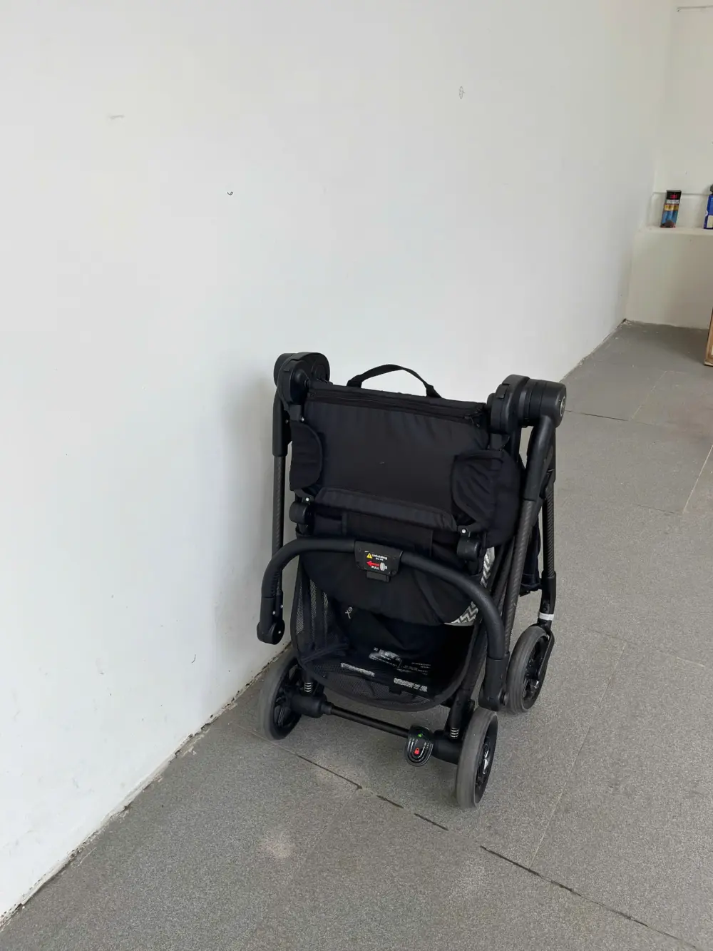 Xe đẩy Cybex Melio carbon màu full đen (tặng kèm đệm lót nằm xe đẩy Kate mesh thoáng mát) - Ảnh 17