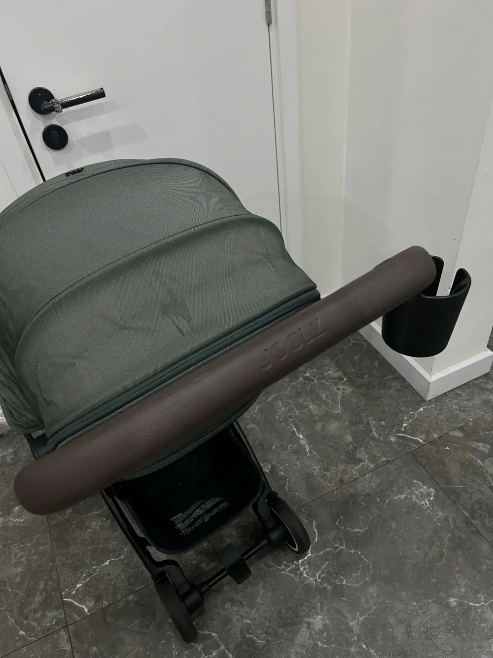 Xe đẩy Joolz Aer màu Olive khung đen (tặng kèm cup holder Joolz & dustbag bảo vệ xe) - Ảnh 13