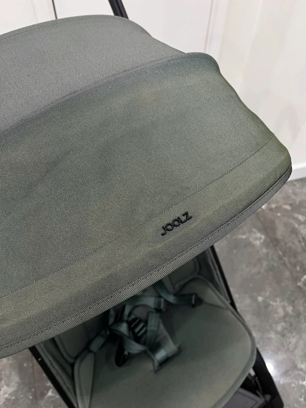 Xe đẩy Joolz Aer màu Olive khung đen (tặng kèm cup holder Joolz & dustbag bảo vệ xe) - Ảnh 16