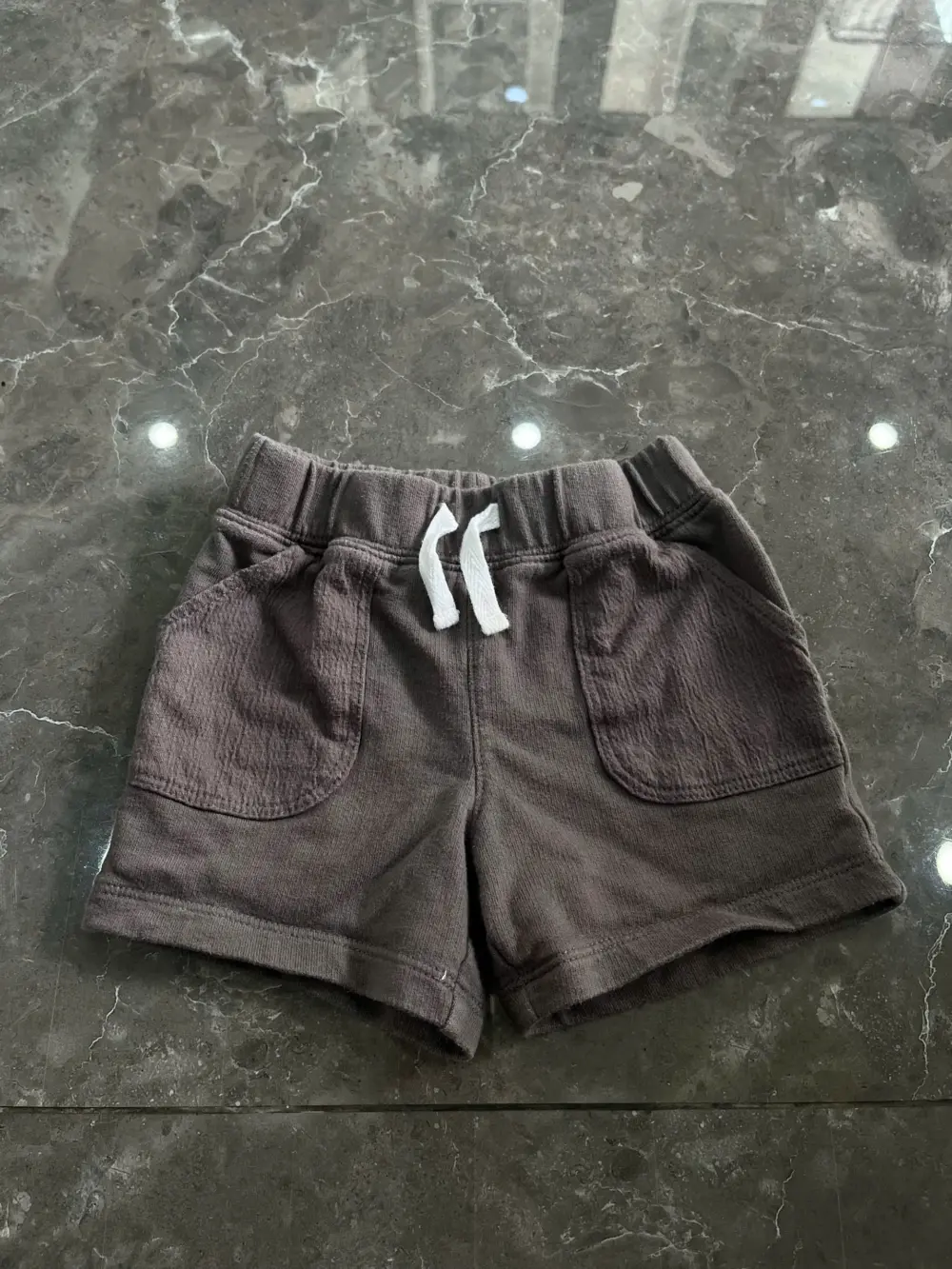 Set 1 bodysuit Adidas (màu đen) & kèm quần Carter’s (9 đến 12 tháng) tặng kèm bodysuit Adidas màu trắng Adidas - Ảnh 7