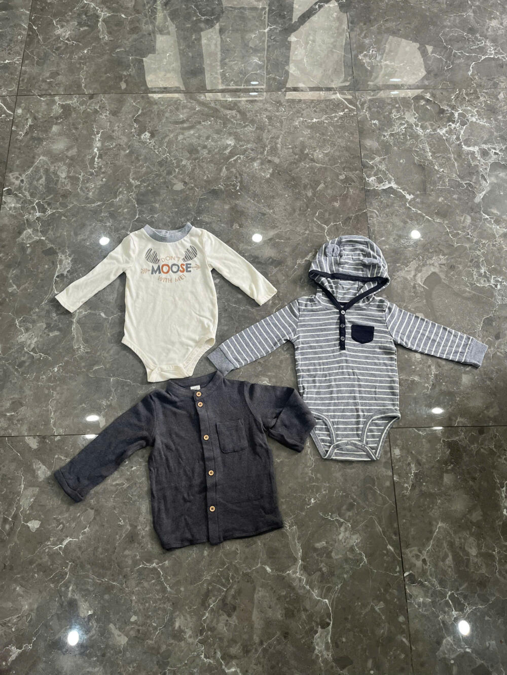 Set 3 món đồ cho bé mix brand H&M, Little ricky’s, Carter’s H&M, Little ricky’s, Carter’s - Ảnh 21