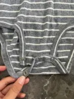 Set 3 món đồ cho bé mix brand H&M, Little ricky’s, Carter’s H&M, Little ricky’s, Carter’s - Ảnh 6