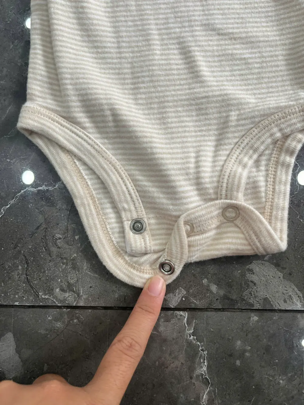 Set 4 bộ bodysuit Carter’s (3 đến 6 tháng)Carter’s - Ảnh 8