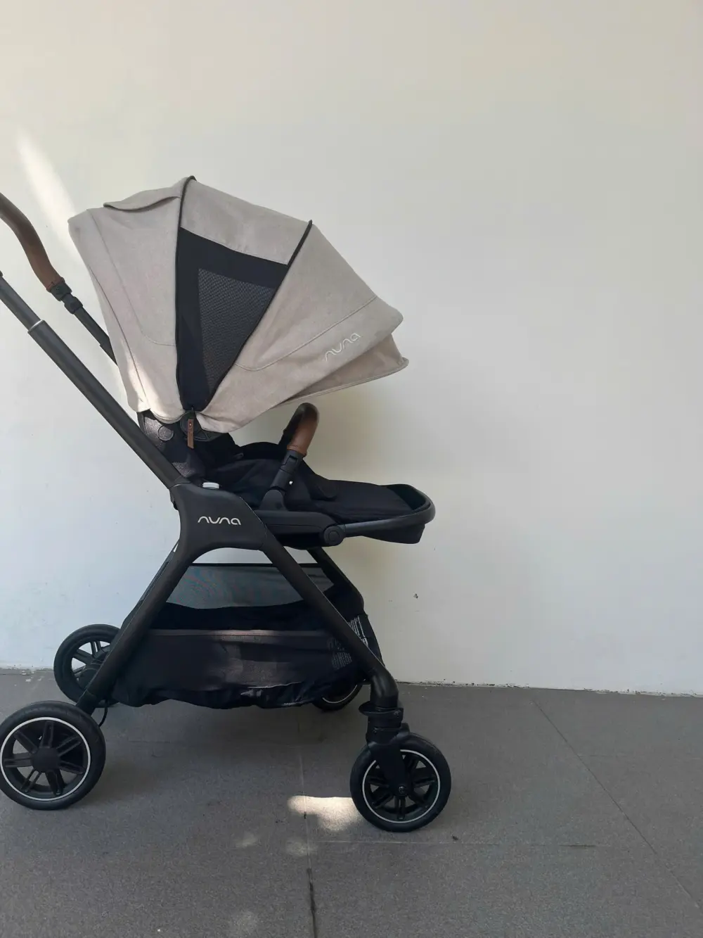 Xe đẩy Nuna triv (màu đen khung đen) 0-4 tuổi tối đa 22kg - Ảnh 14