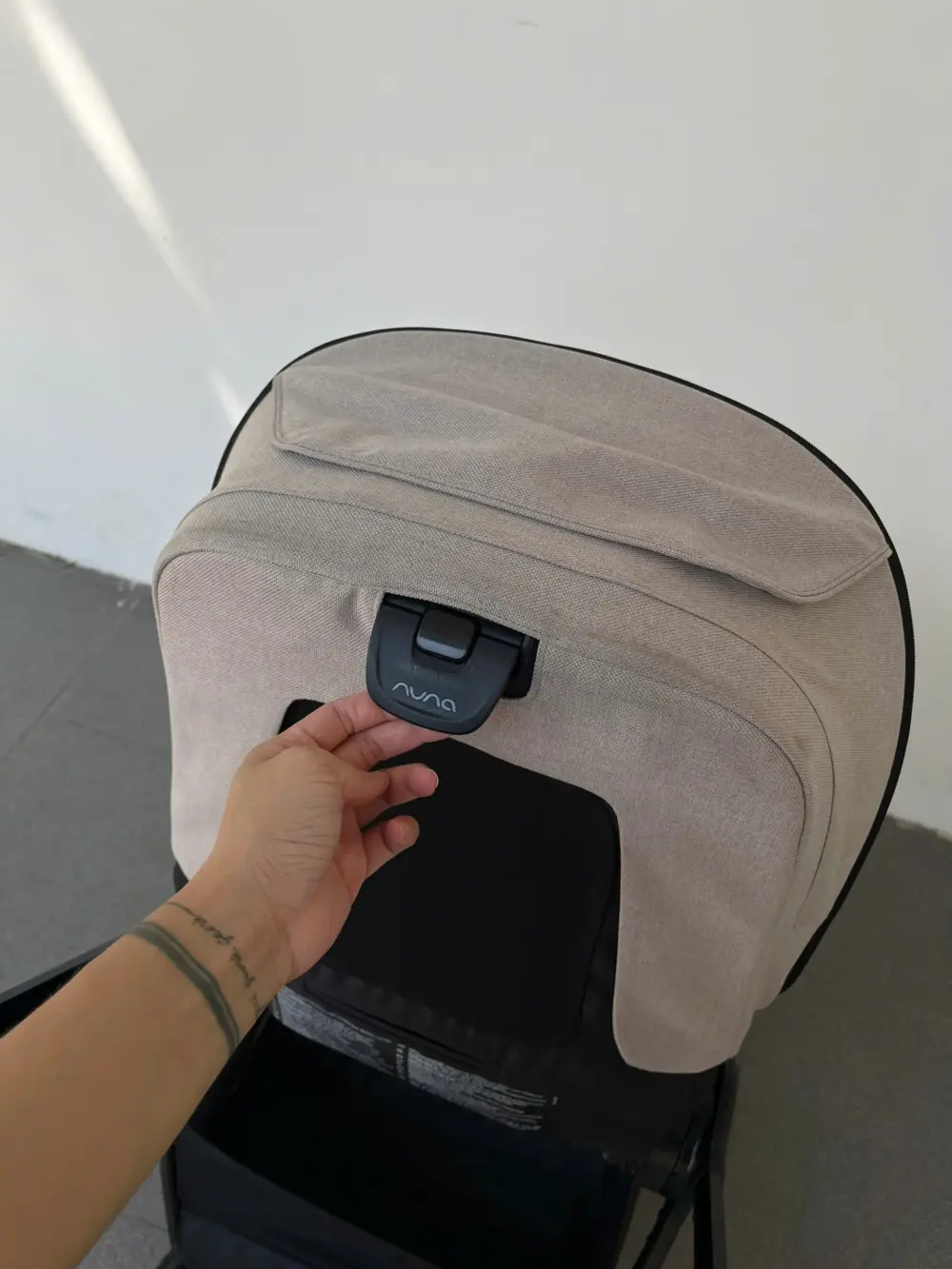 Xe đẩy Nuna triv (màu đen khung đen) 0-4 tuổi tối đa 22kg - Ảnh 8