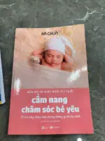 Bộ 2 quyển sách cho mẹ 136 trò chơi cho trẻ sơ sinh & cẩm nang chăm sóc bé em - Ảnh 4