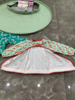 Bộ 2 yếm ăn và khay trải cho bé ăn BLW Tidy TOT (tặng kèm 1 yếm chống thấm) - Ảnh 16