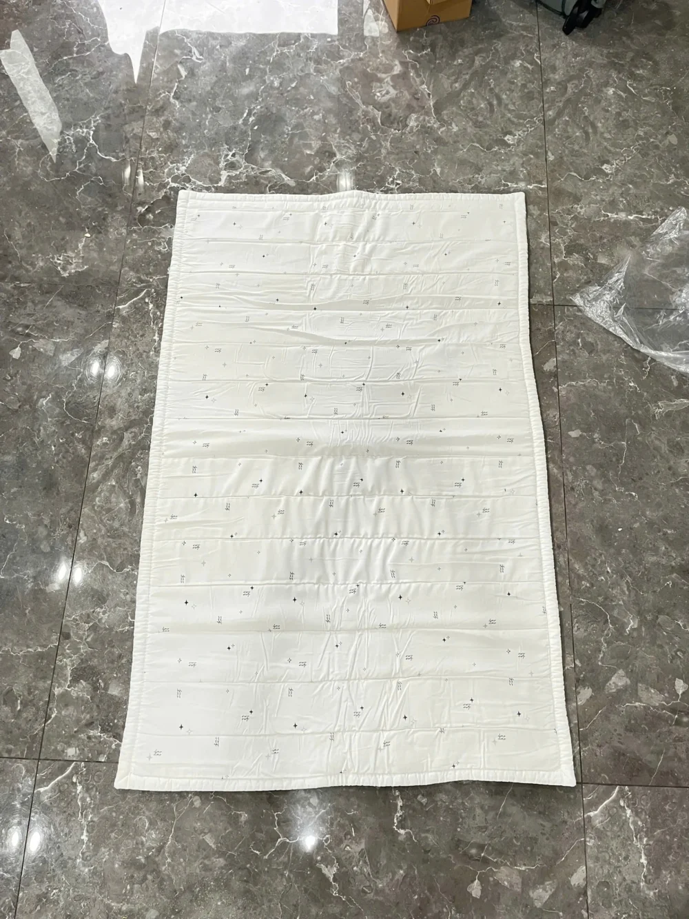Thảm điều hoà Dono&Dono cotton sợi tre 3 lớp dùng được 4 mùa hoạ tiết STAR, KT 140x200cm - Ảnh 4