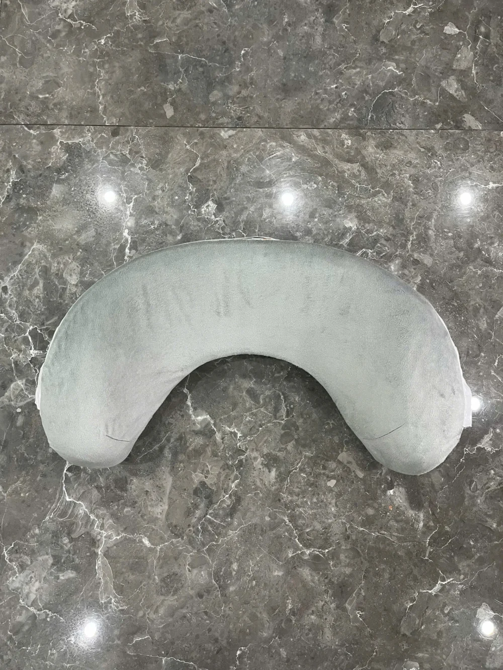 Gối cho bé bú Ergobaby Pillow Moonlight Grey - Ảnh 4